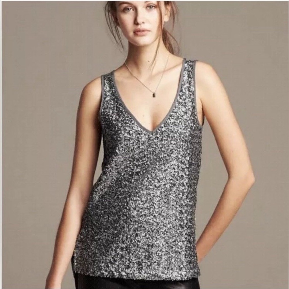 Banana Republic Silver Grey Sequin V-Neck Sleeveless Jersey Tank Top, size S